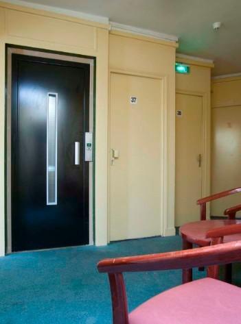 Avenir Hotel Montmartre Paris Bagian luar foto